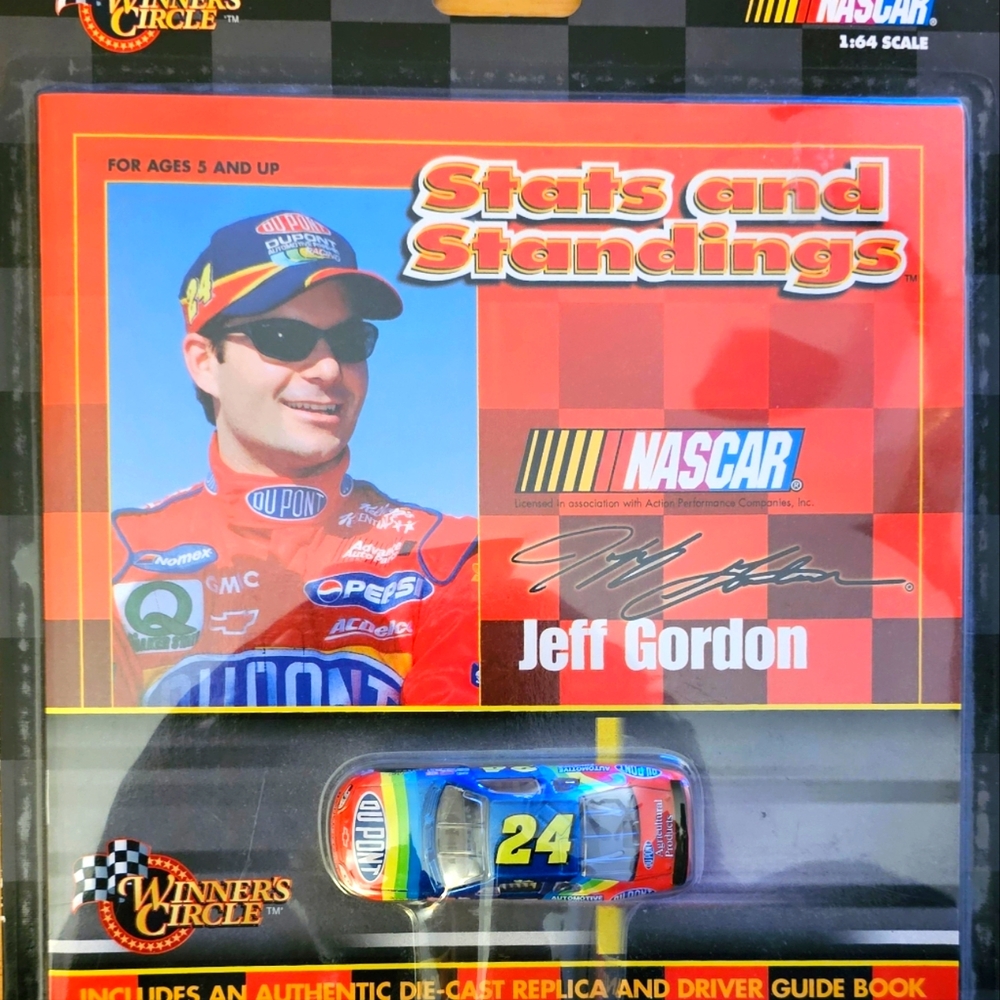 Jeff Gordon # 24 1:64 Diecast Stats & Standings Book, 1999 Winners Circle Sealed